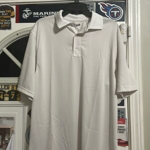 Men’s uniform short sleeve shirt. NWT. Size large.